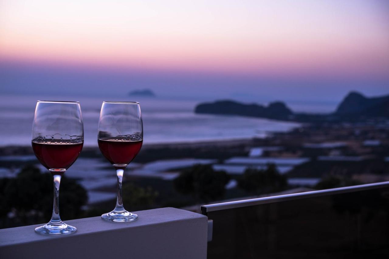 Mathios Apartments Falassarna Фаласарна Экстерьер фото